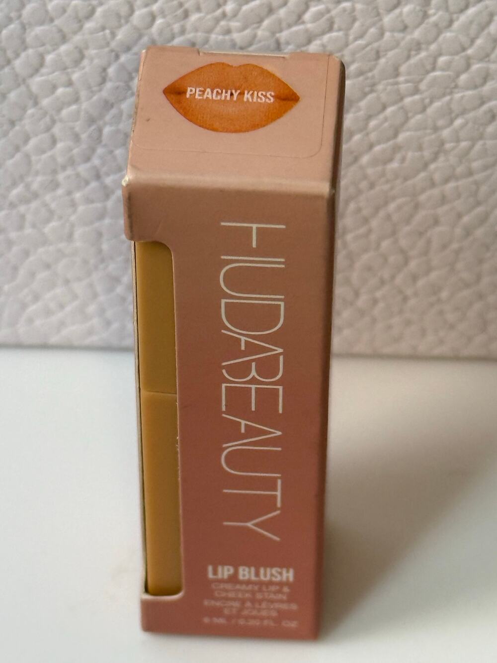 Huda Beauty Lip Blush Creamy Lip & Cheek Stain - PEACHY KISS - NEW in box